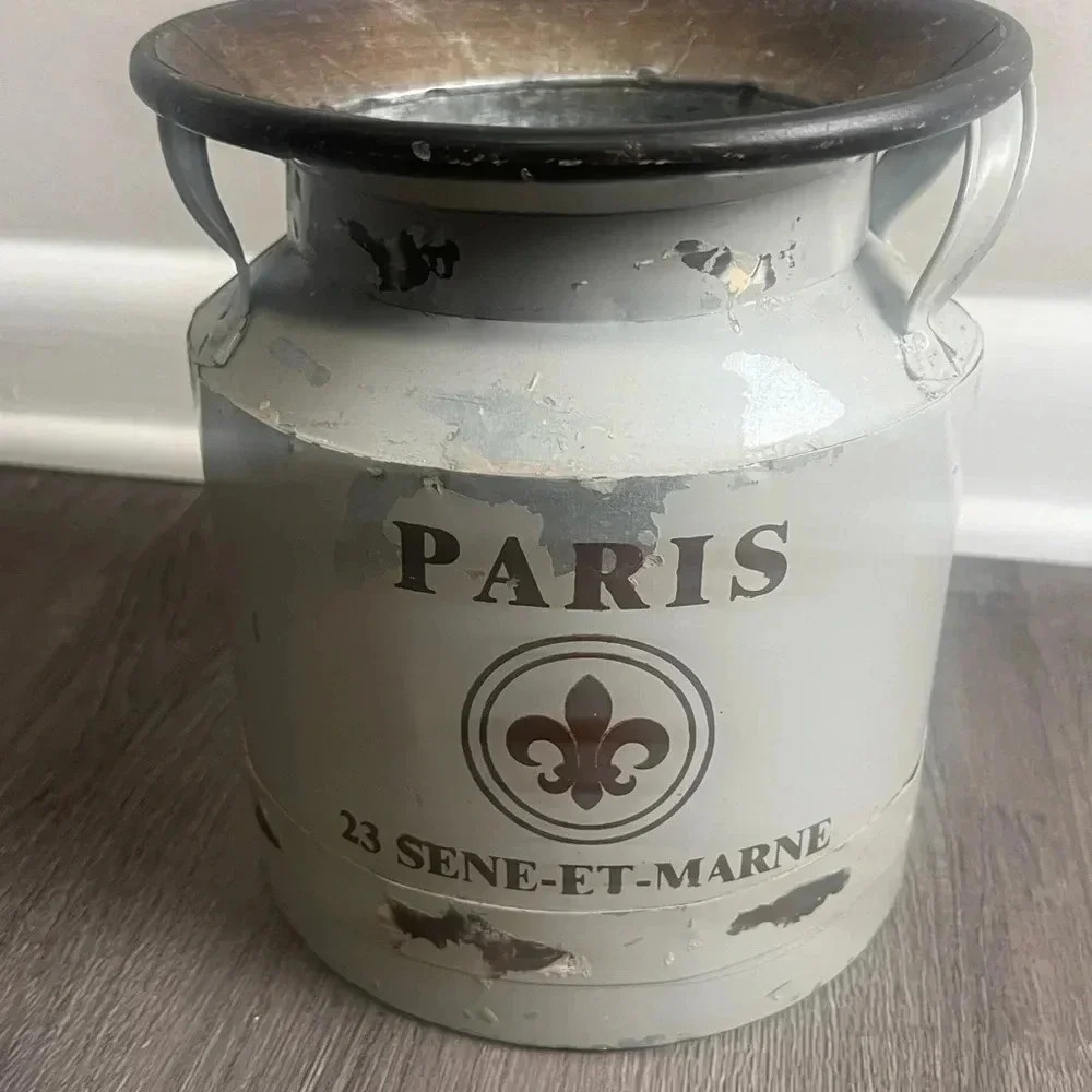Rustic Counter Decor Tin Container - Picture 4 of 9